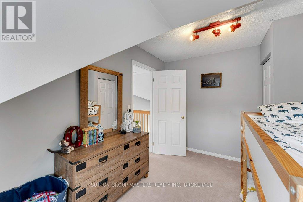 118 SIR JOHN JOHNSON DRIVE - 30