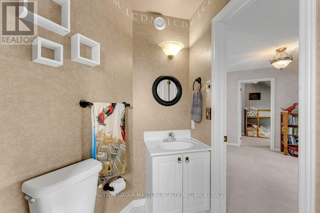118 SIR JOHN JOHNSON DRIVE - 32