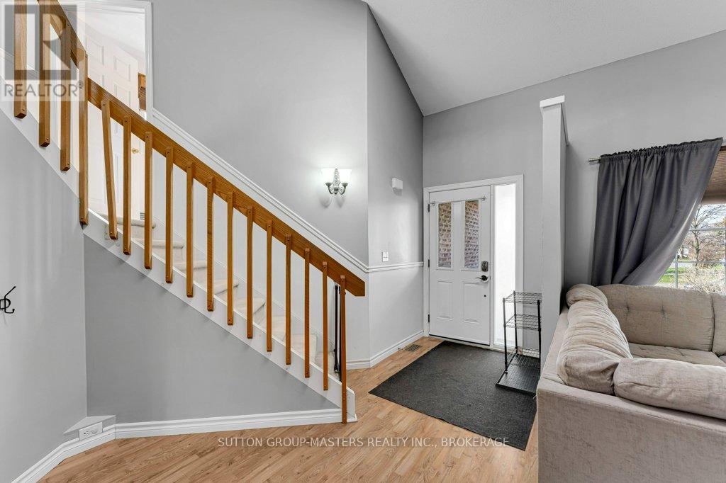 118 SIR JOHN JOHNSON DRIVE - 4