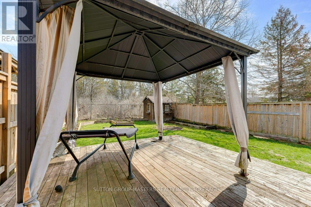 118 SIR JOHN JOHNSON DRIVE - 46