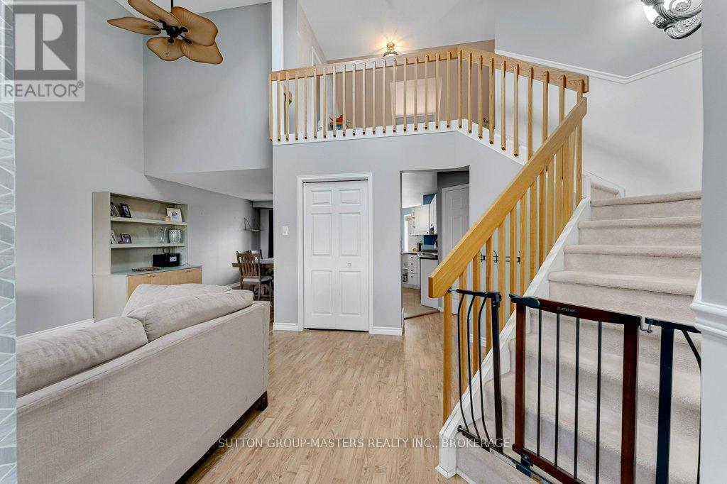 118 SIR JOHN JOHNSON DRIVE - 5