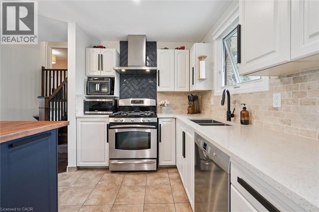 152 WELLINGTON ROAD 7 - 6