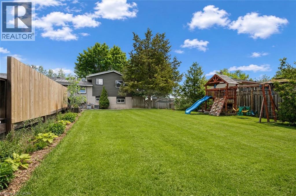 152 WELLINGTON ROAD 7 - 27