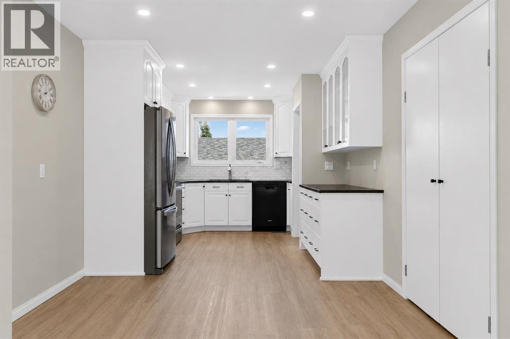 123 Templewood Road NE — photo 7