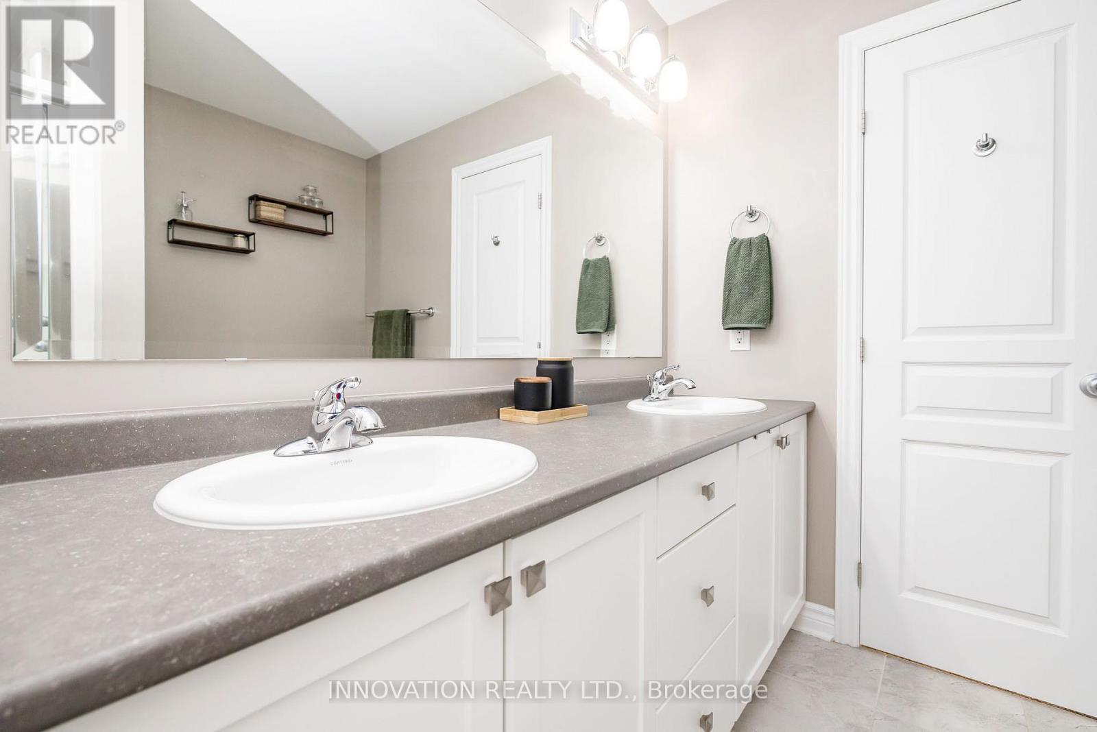 3 Bed, 3 Bath House for Sale in Ottawa – 218 AKERSON ROAD, Ottawa – MLS# X13515728 - Image 24