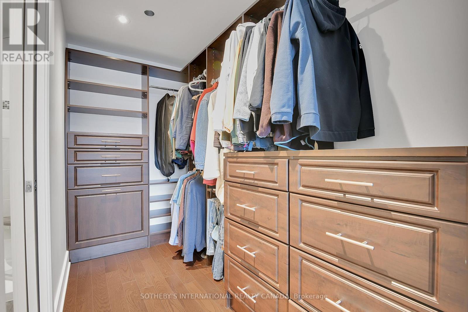#314 7 MARQUETTE AVENUE - 17