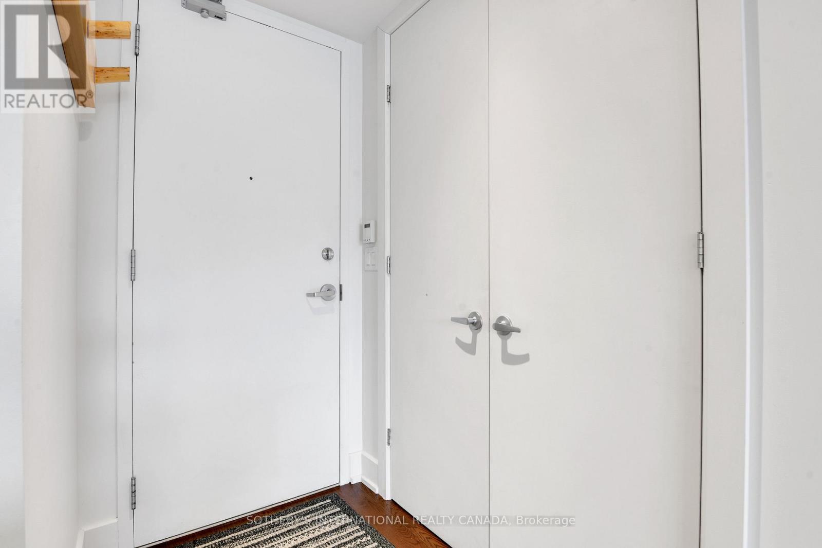 #314 7 MARQUETTE AVENUE - 4