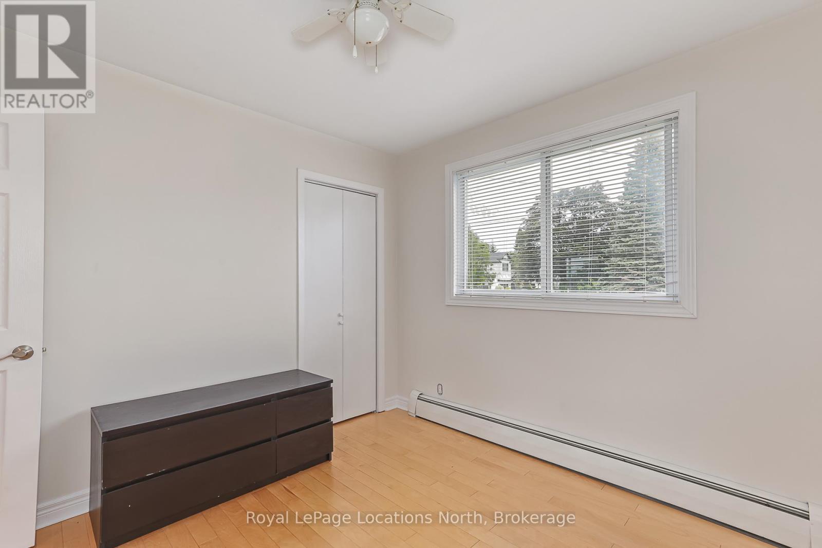 594 OAK STREET - 27