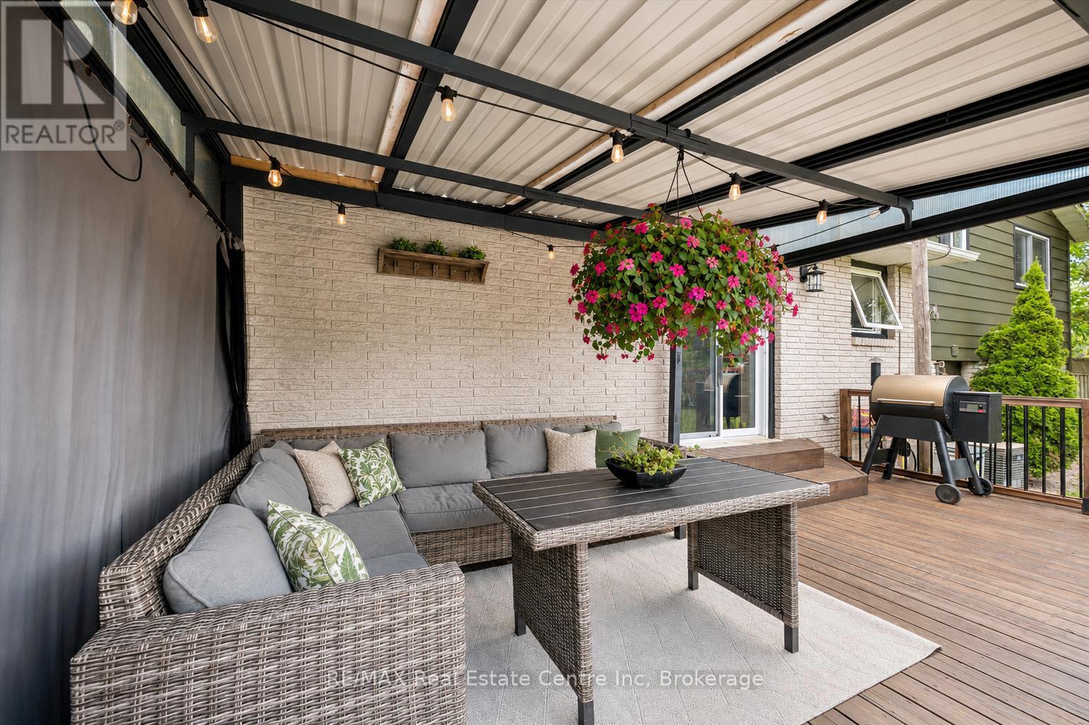 152 WELLINGTON ROAD 7 - 26
