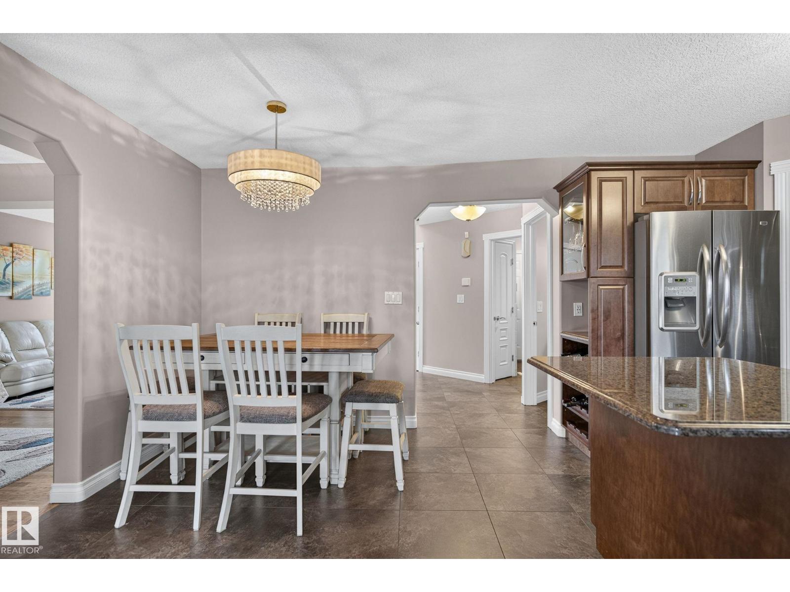 370 HOLLICK-KENYON RD NW - 38