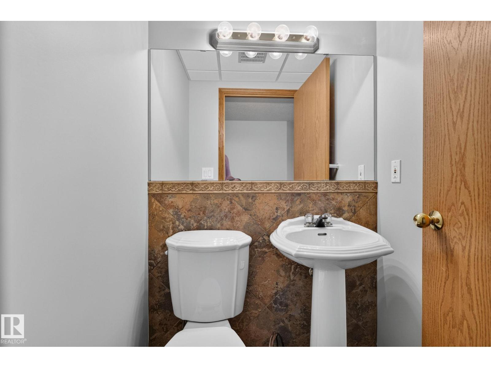 370 HOLLICK-KENYON RD NW - 71