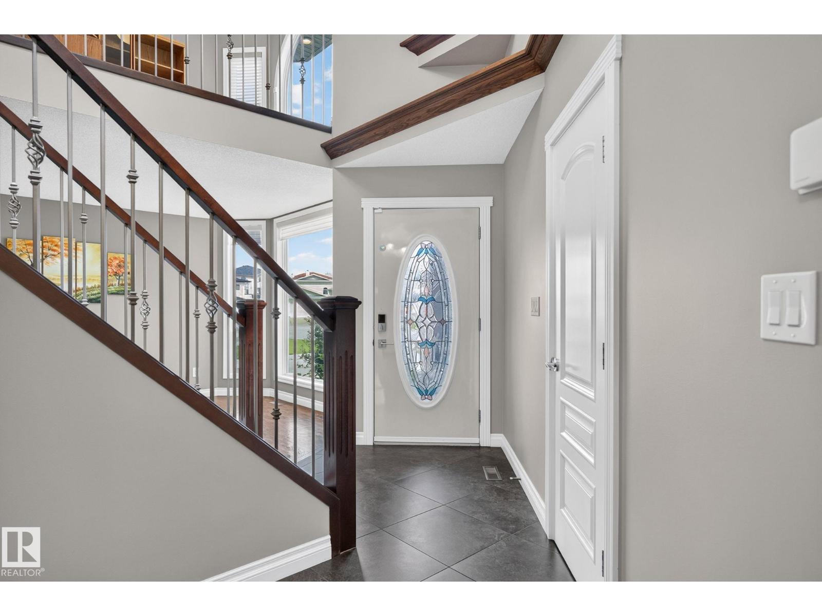 370 HOLLICK-KENYON RD NW - 20