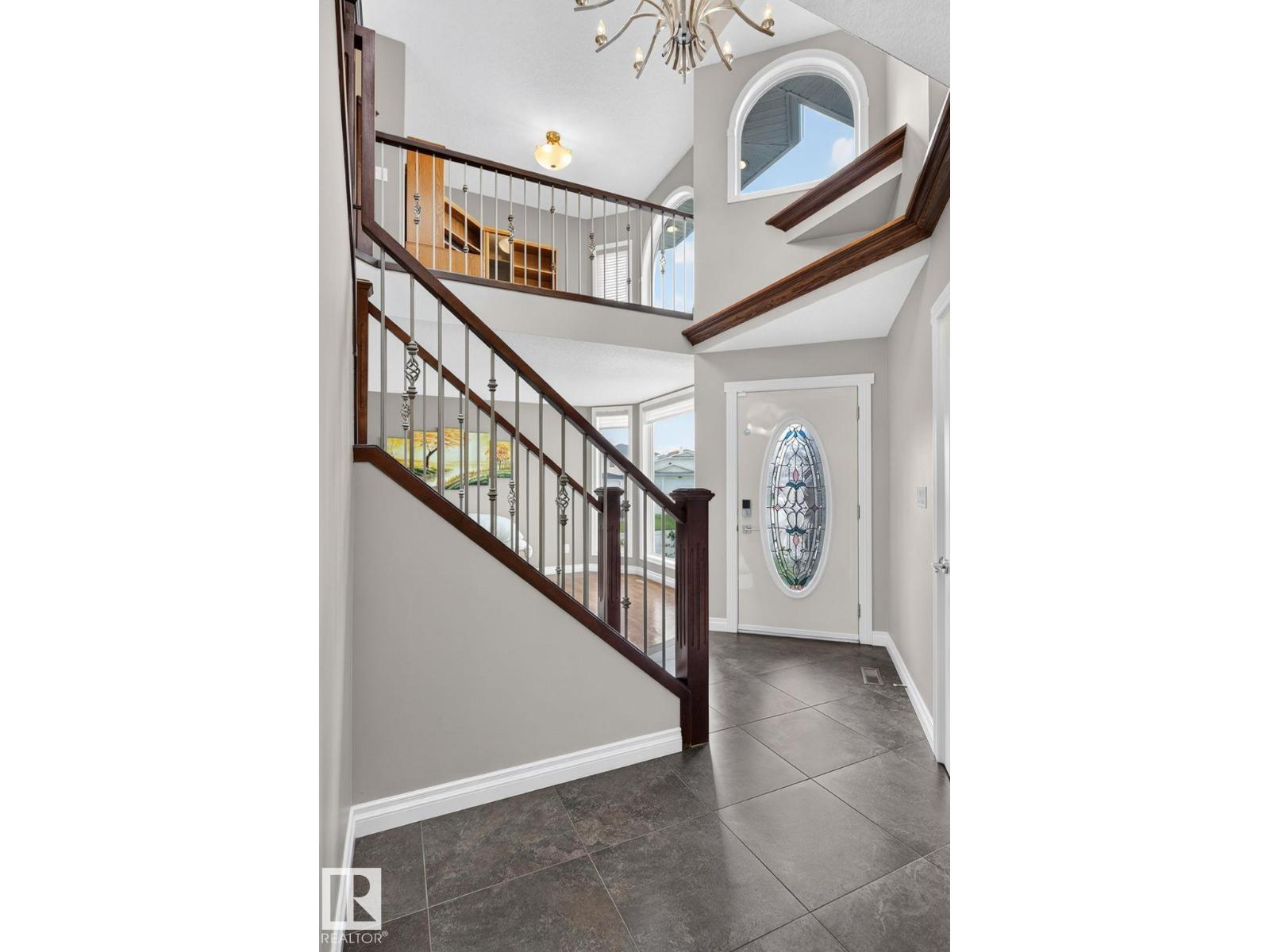 370 HOLLICK-KENYON RD NW - 44