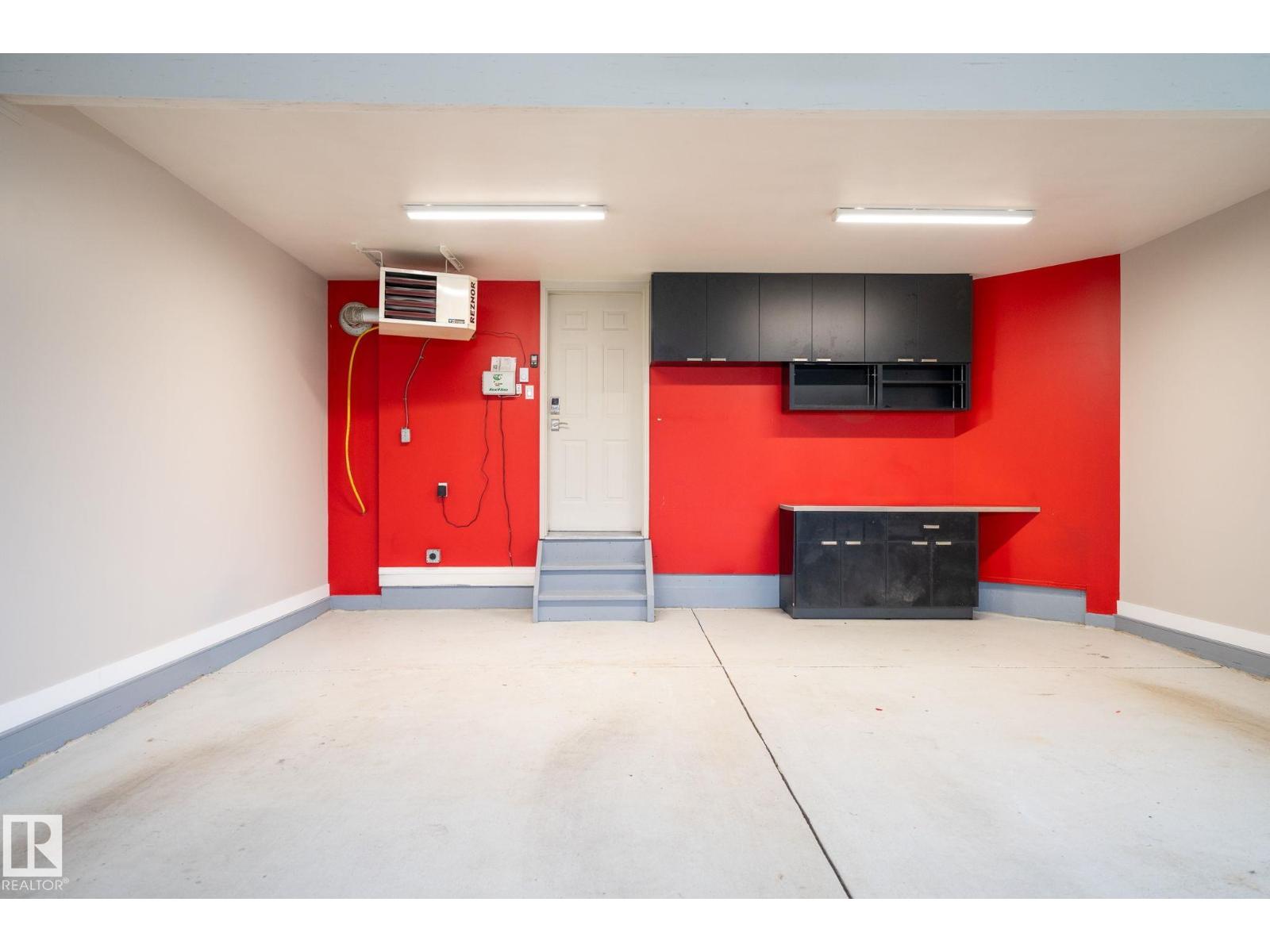 370 HOLLICK-KENYON RD NW - 74