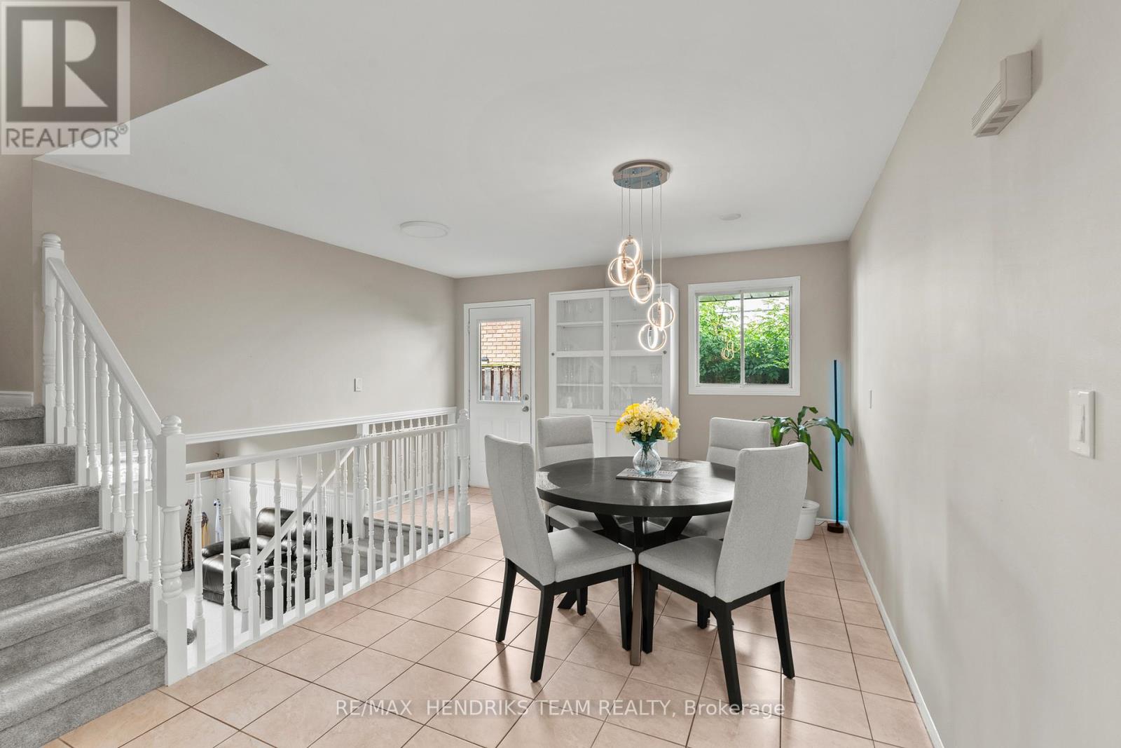 12 STONEBRIDGE GATE - Image 12