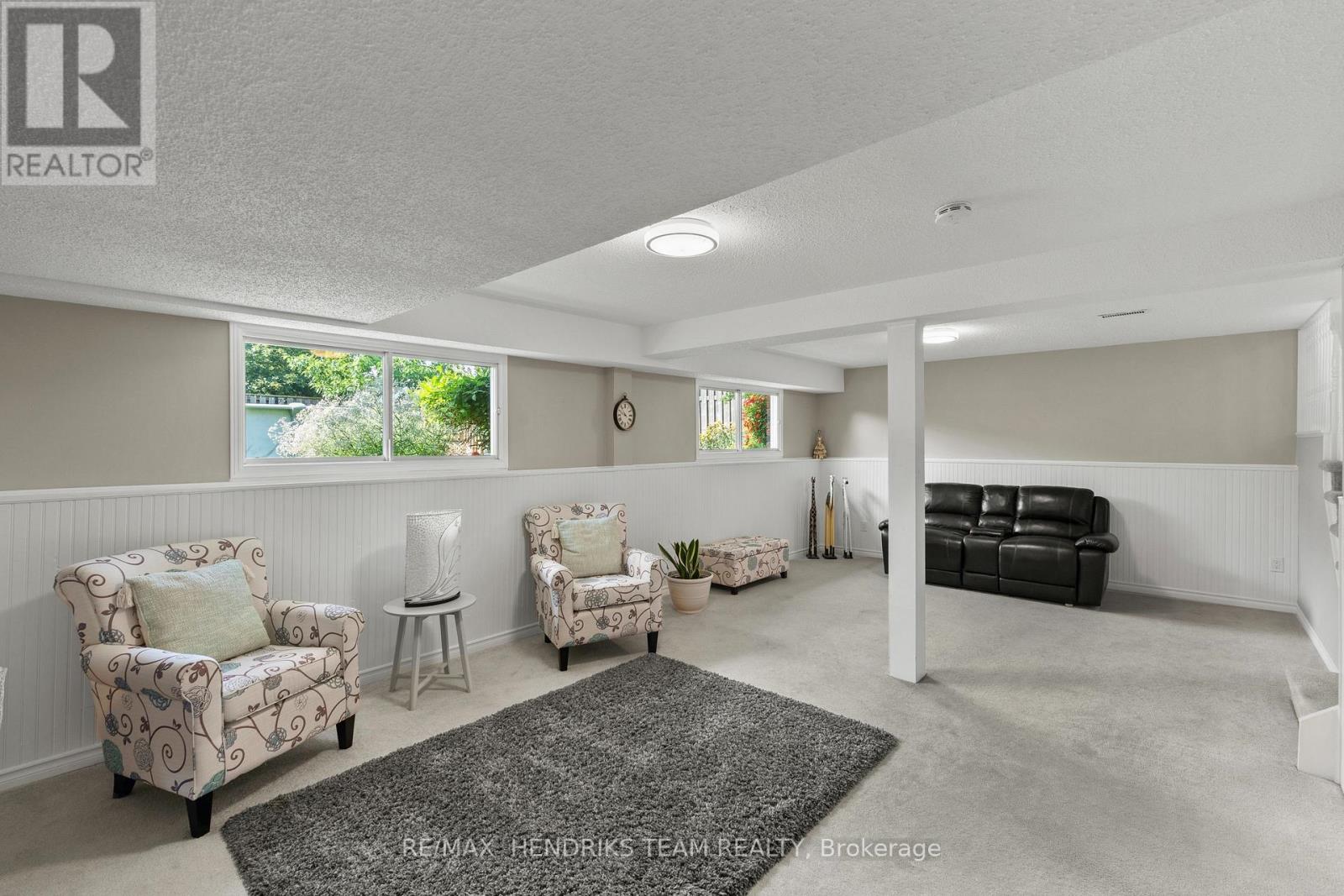 12 STONEBRIDGE GATE - Image 23