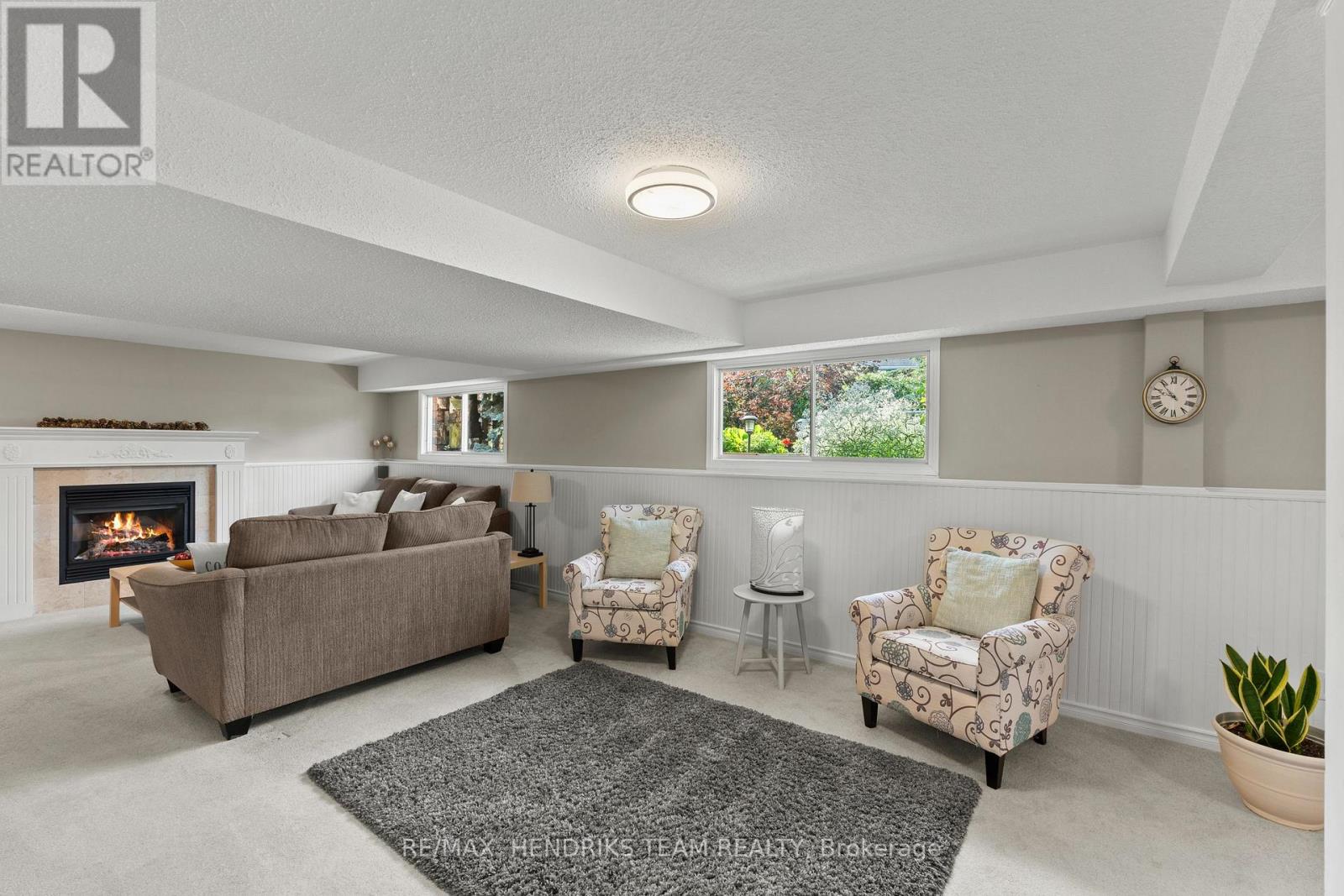 12 STONEBRIDGE GATE - Image 24
