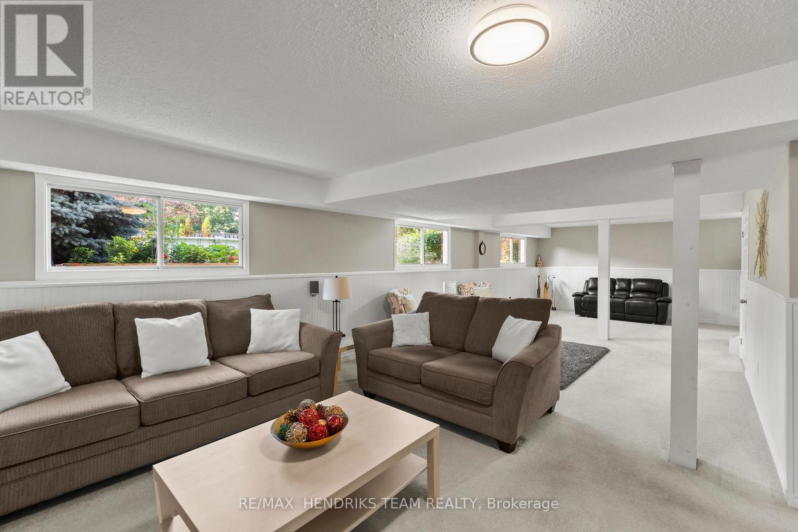 12 STONEBRIDGE GATE - Image 26
