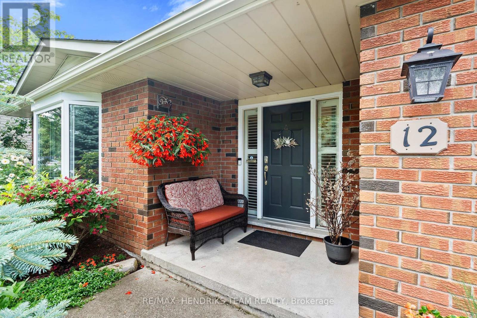 12 STONEBRIDGE GATE - Image 3