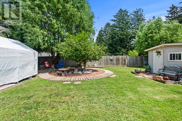 33 MEADOWBROOK CRESCENT - 35