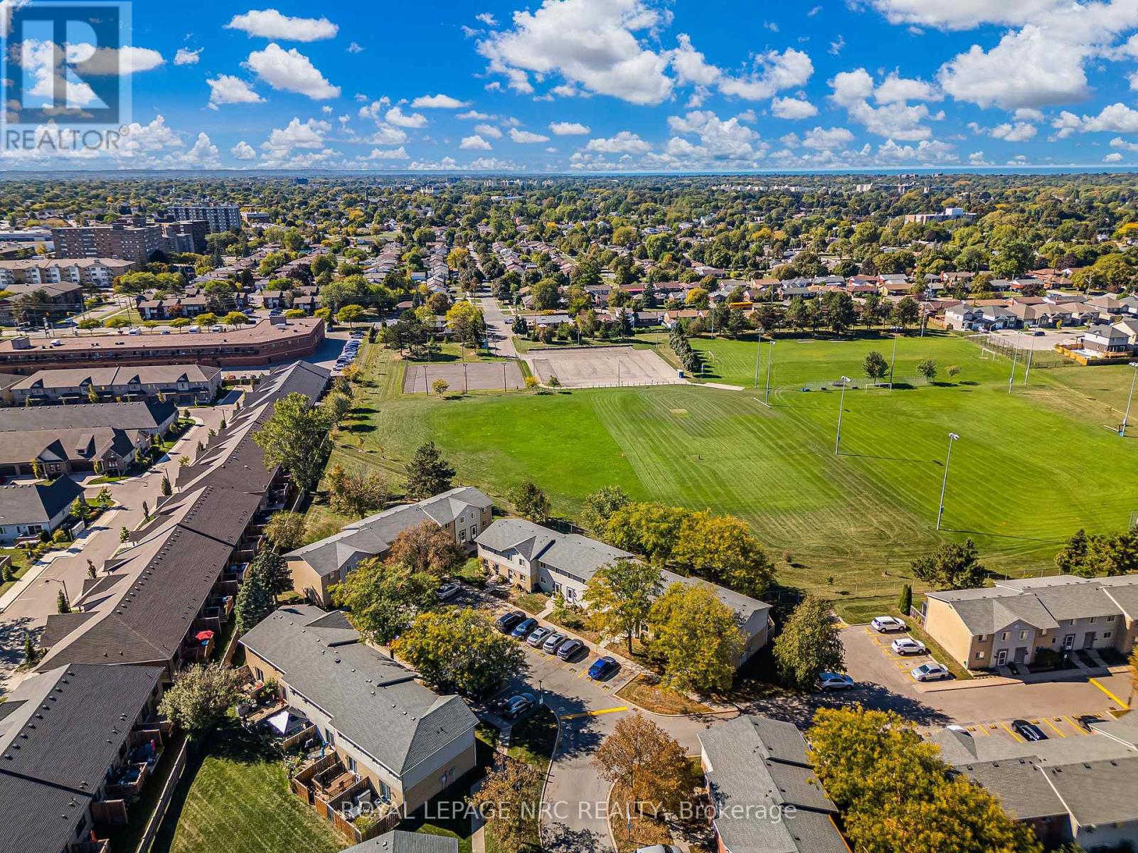 #40 65 DORCHESTER BOULEVARD - Image 10