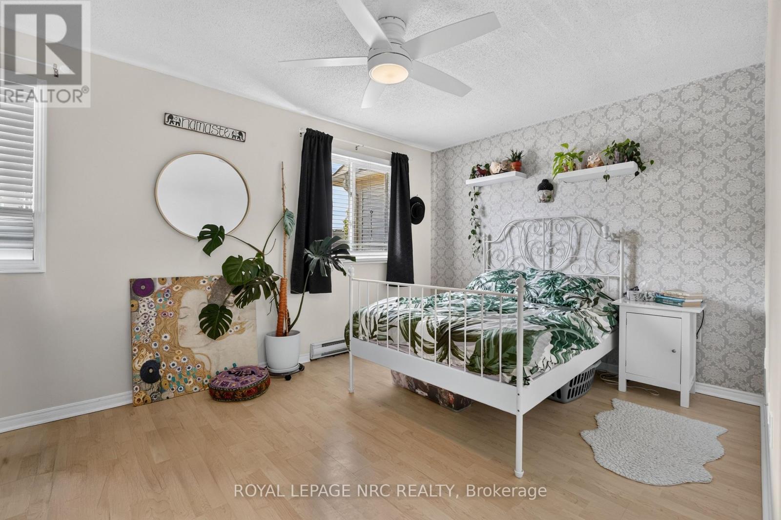 #40 65 DORCHESTER BOULEVARD - Image 13