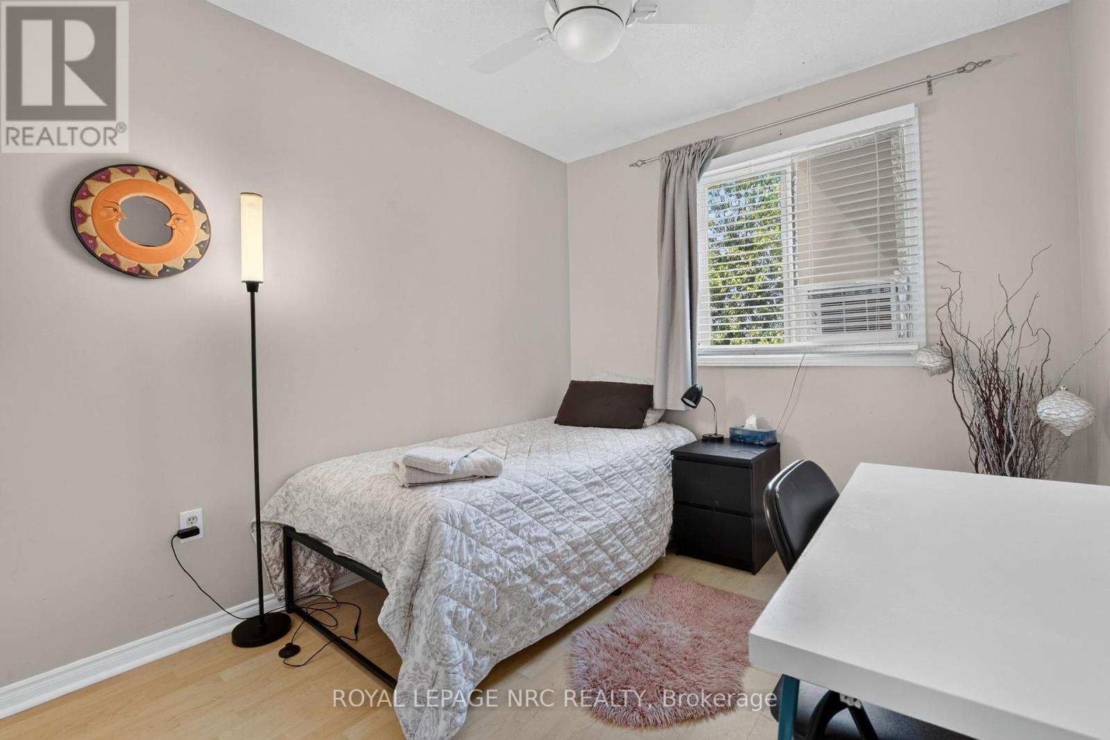 #40 65 DORCHESTER BOULEVARD - Image 22