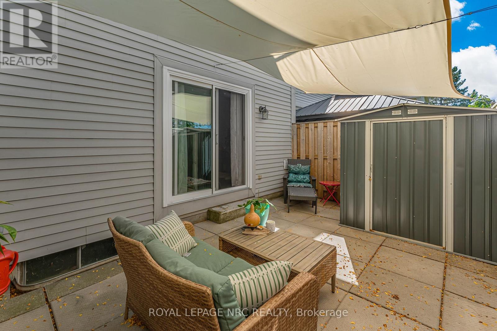#40 65 DORCHESTER BOULEVARD - Image 4