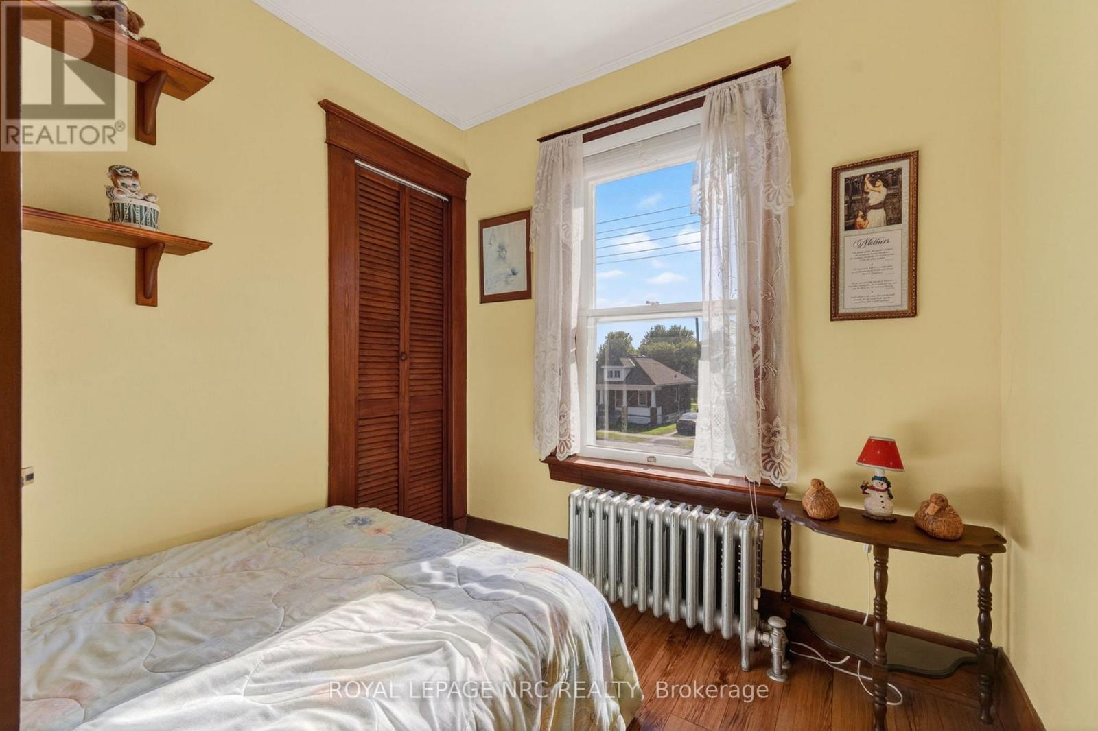 453 FARES STREET - 21