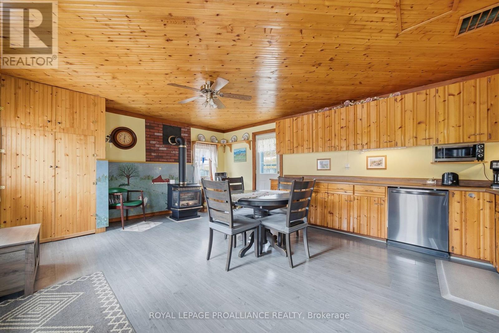 2227 DESERONTO ROAD - 12