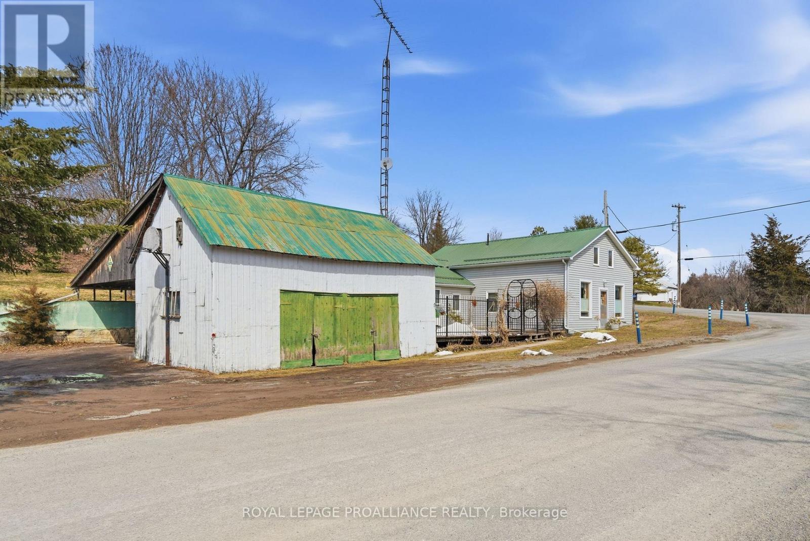2227 DESERONTO ROAD - 6