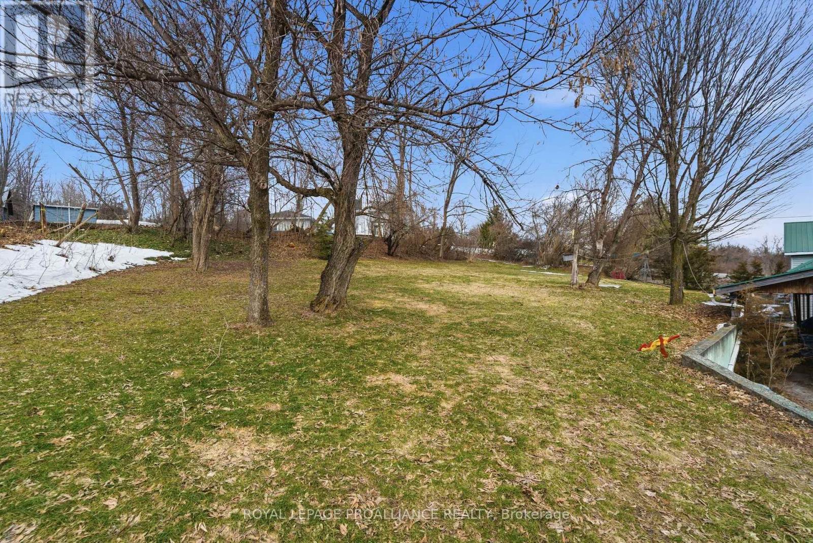 2227 DESERONTO ROAD - 35
