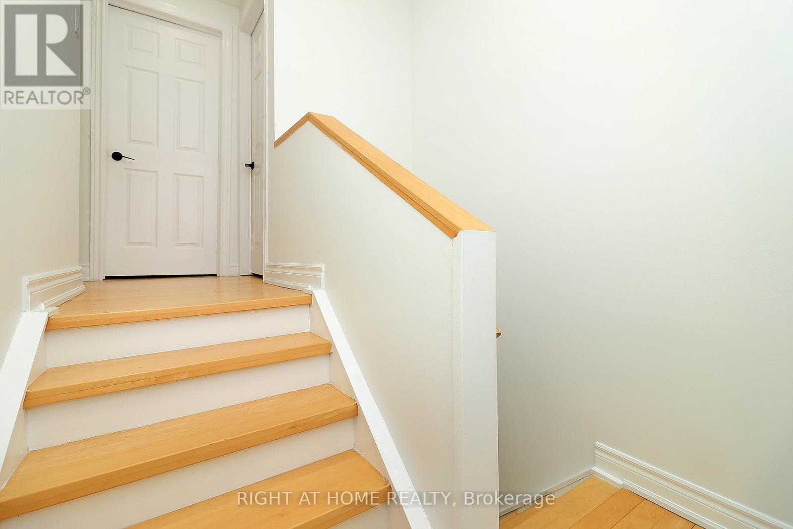 284 BELFAST COURT - 22