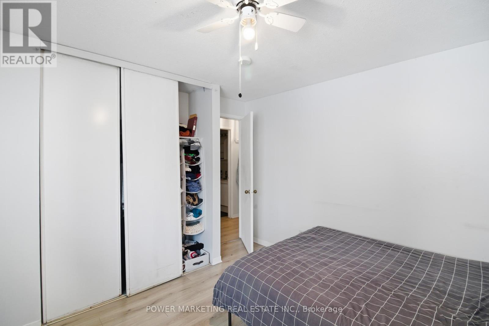 #G 37 ROBINSON AVENUE - 10
