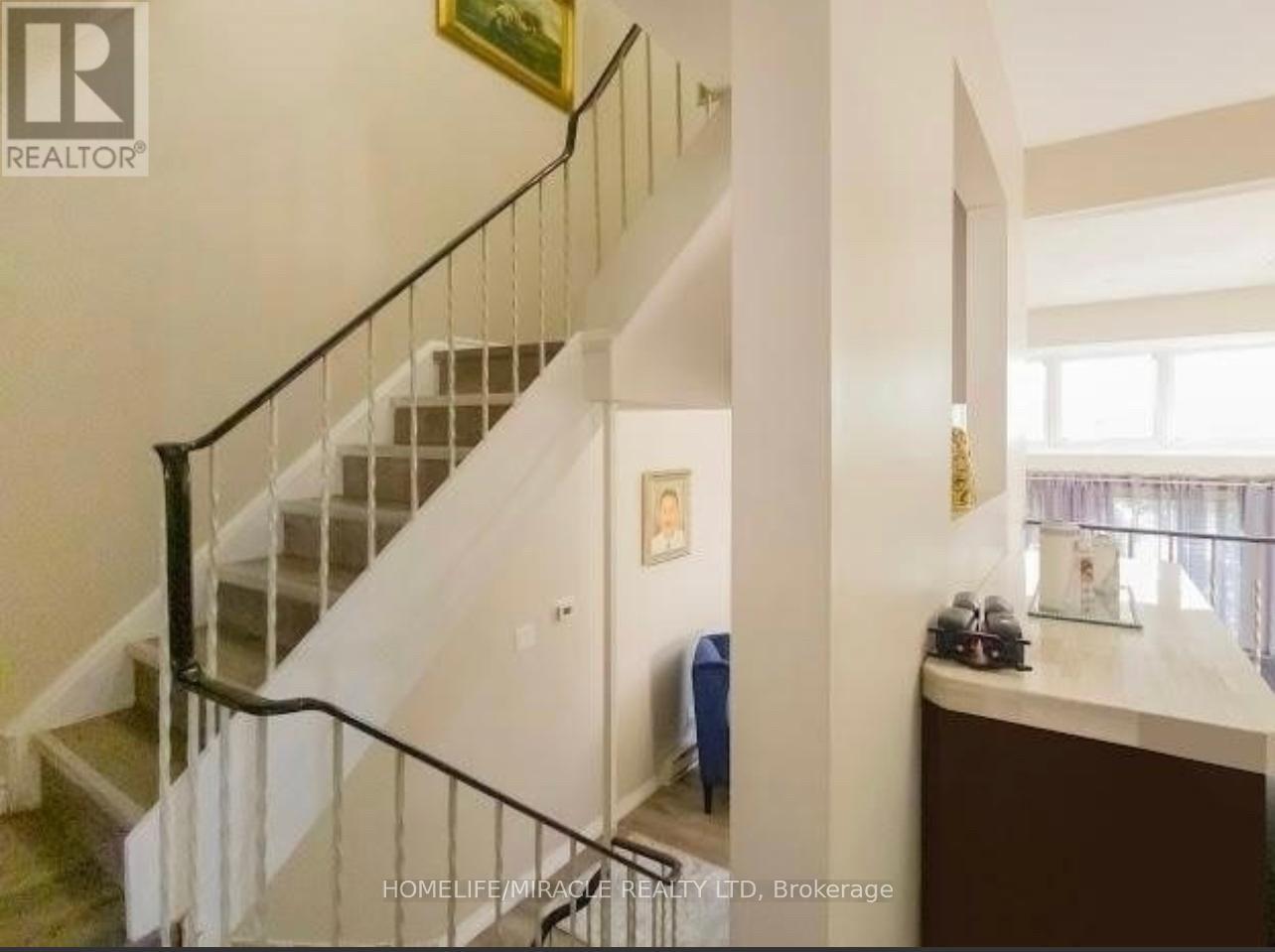 23 MCCALLUM COURT - Image 9