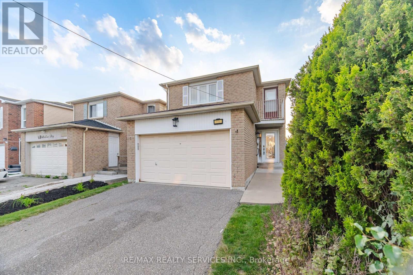 172 MORTON WAY - 3