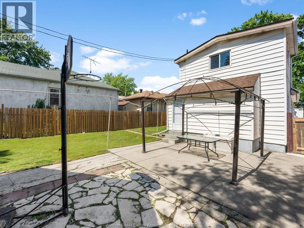 2509 ALEXIS ROAD - 31