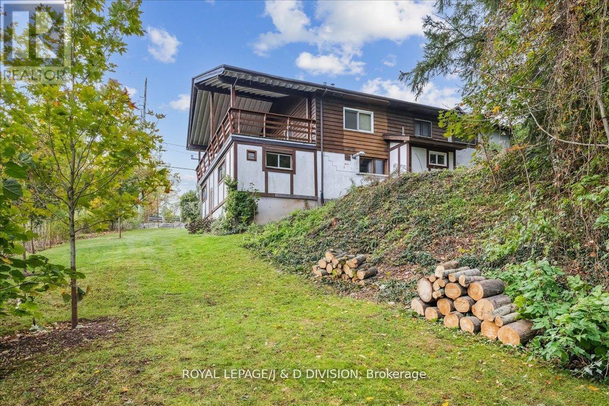 7095 GUELPH LINE - 16