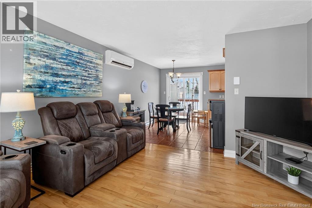 243 Landry - 13