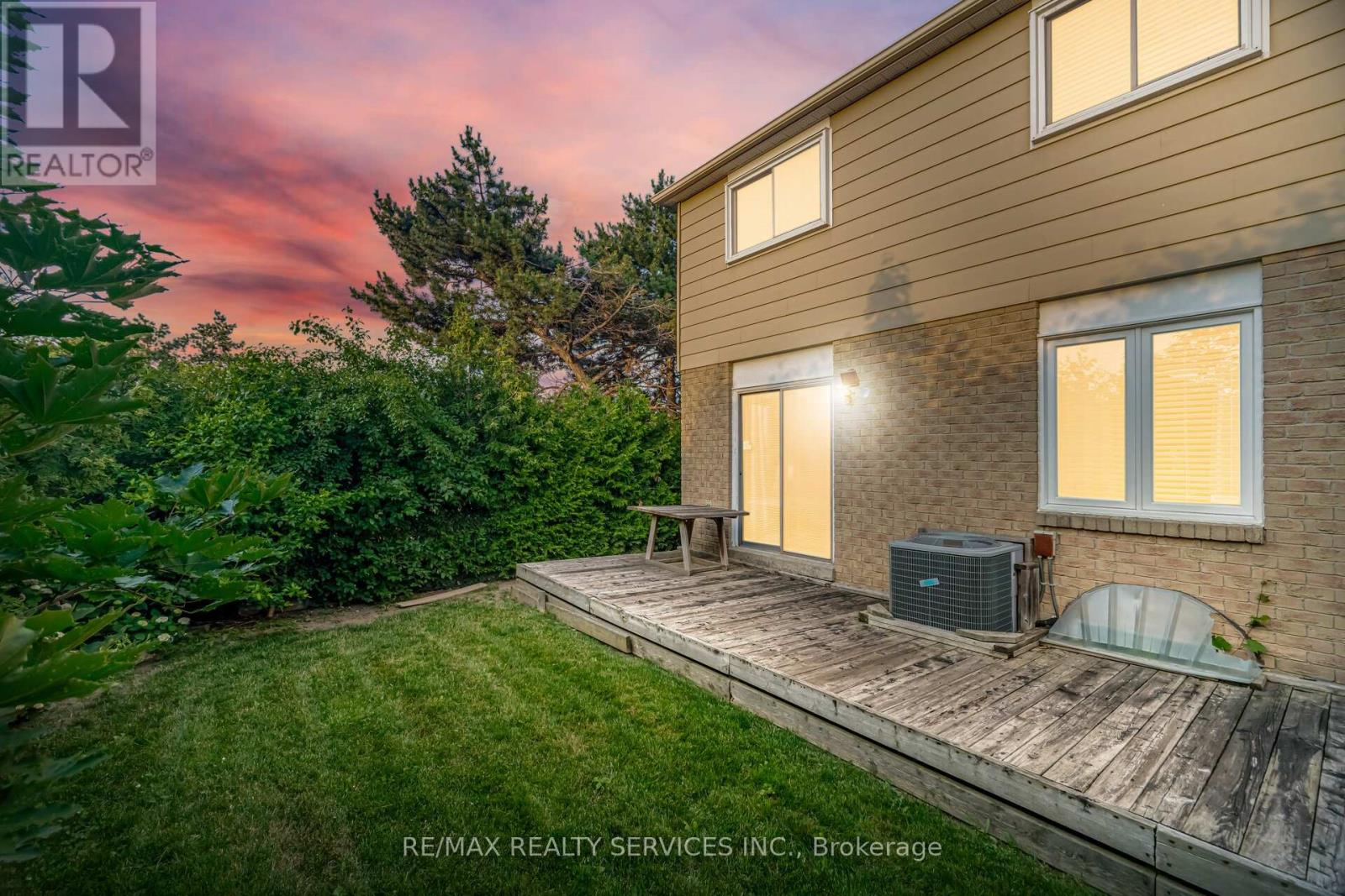 172 MORTON WAY - 48