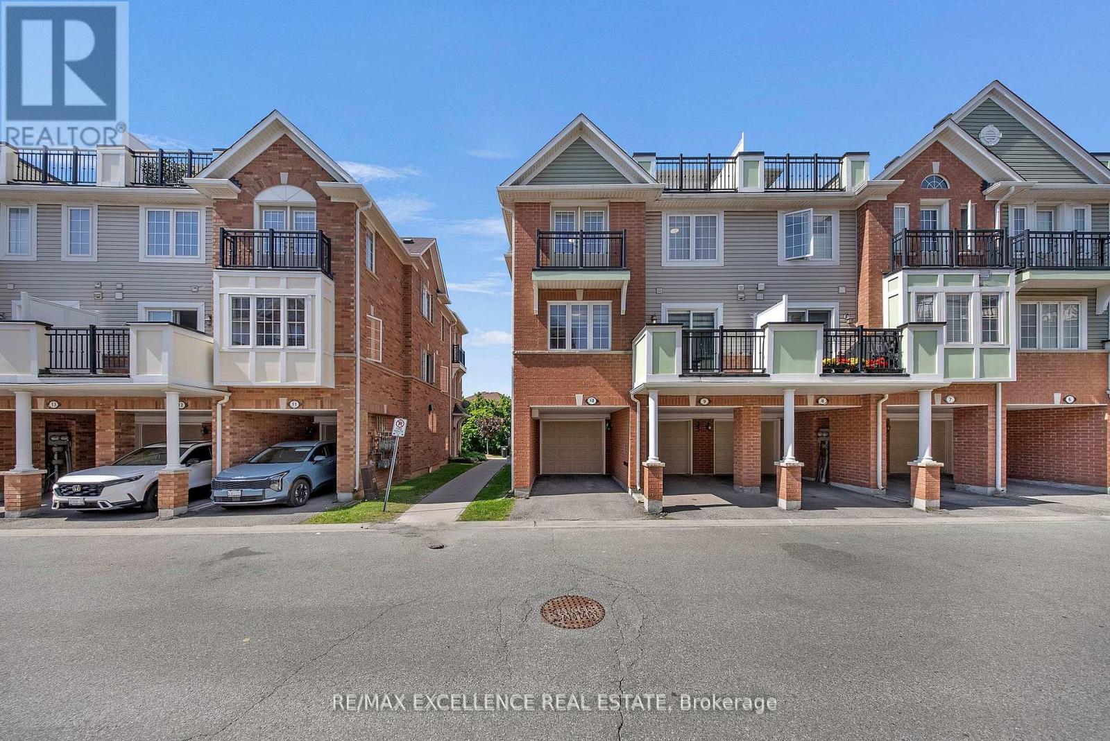 #10 2614 DASHWOOD DRIVE - 37