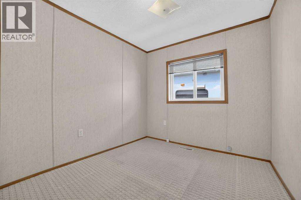 3240 29 Street S — photo 17