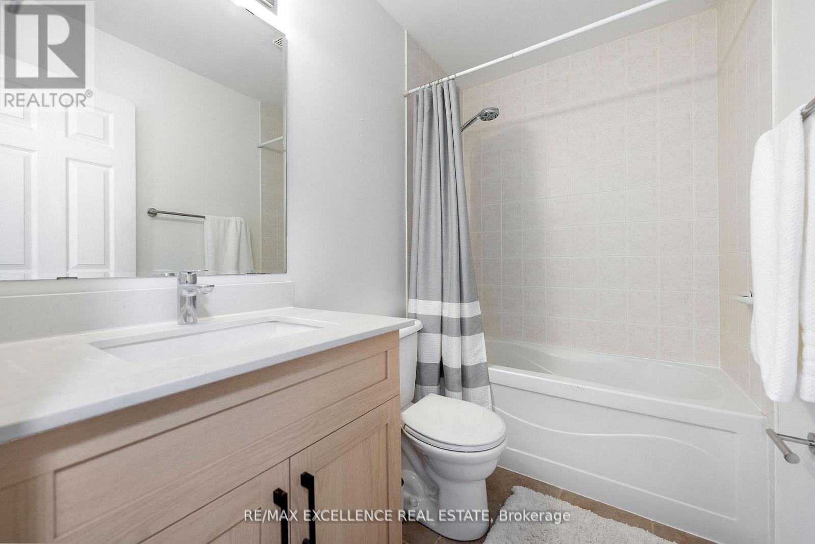 #10 2614 DASHWOOD DRIVE - 21