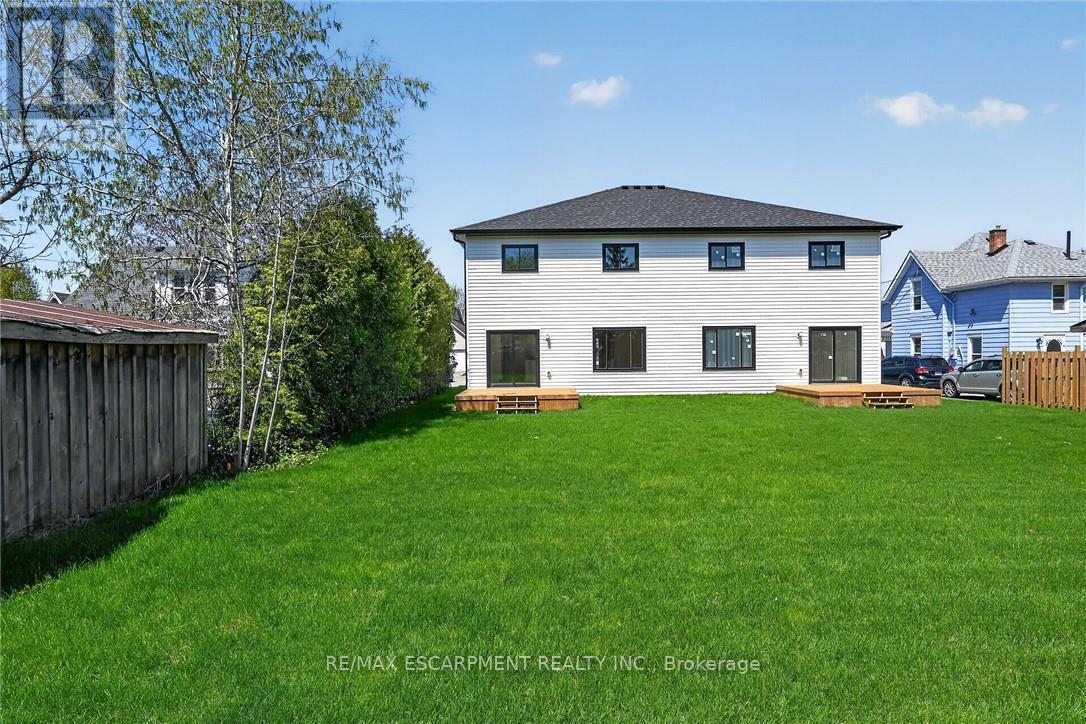 45 A HOWARD STREET - 5