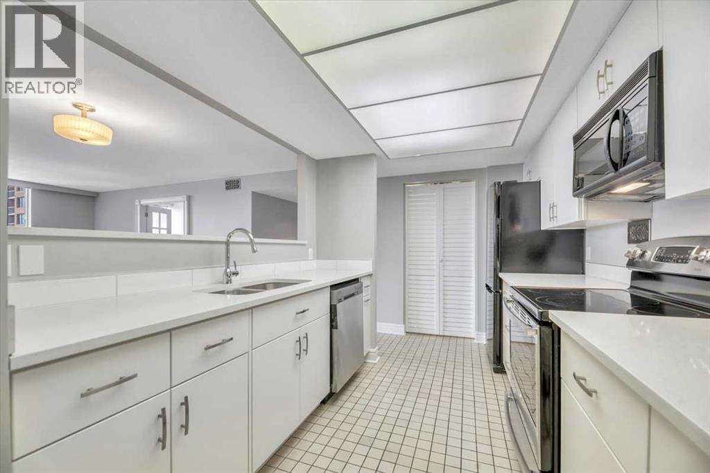 #501 318 26 Avenue SW - 32