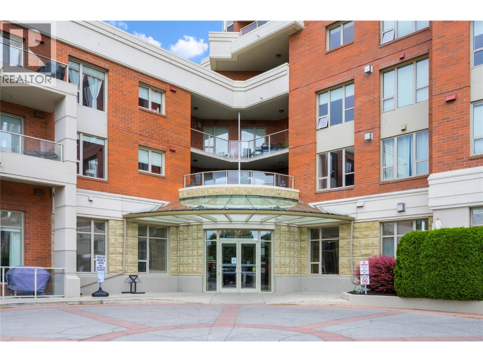 #1008 1160 Bernard Avenue - 29