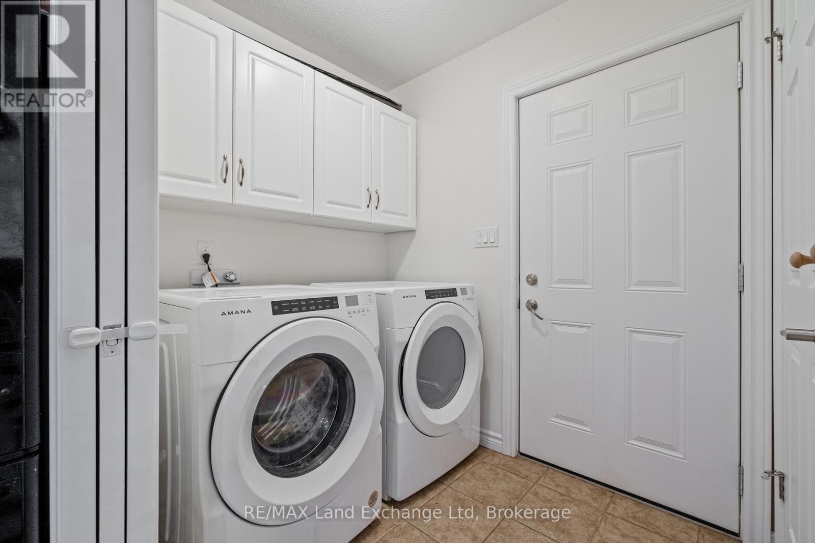 401 CARLING TERRACE - 14