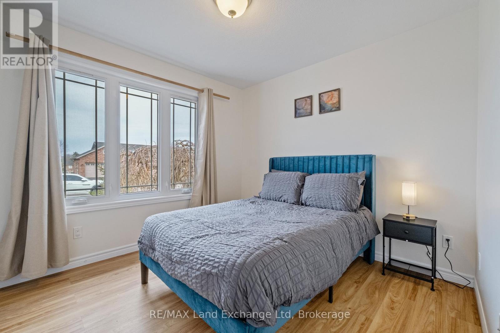 401 CARLING TERRACE - 15