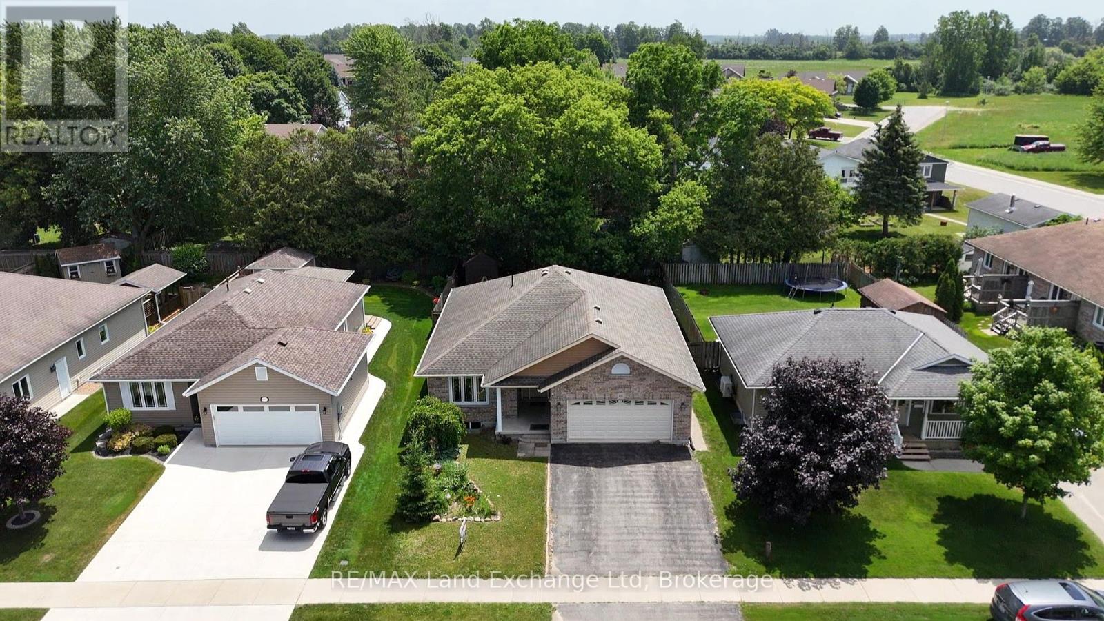 401 CARLING TERRACE - 3
