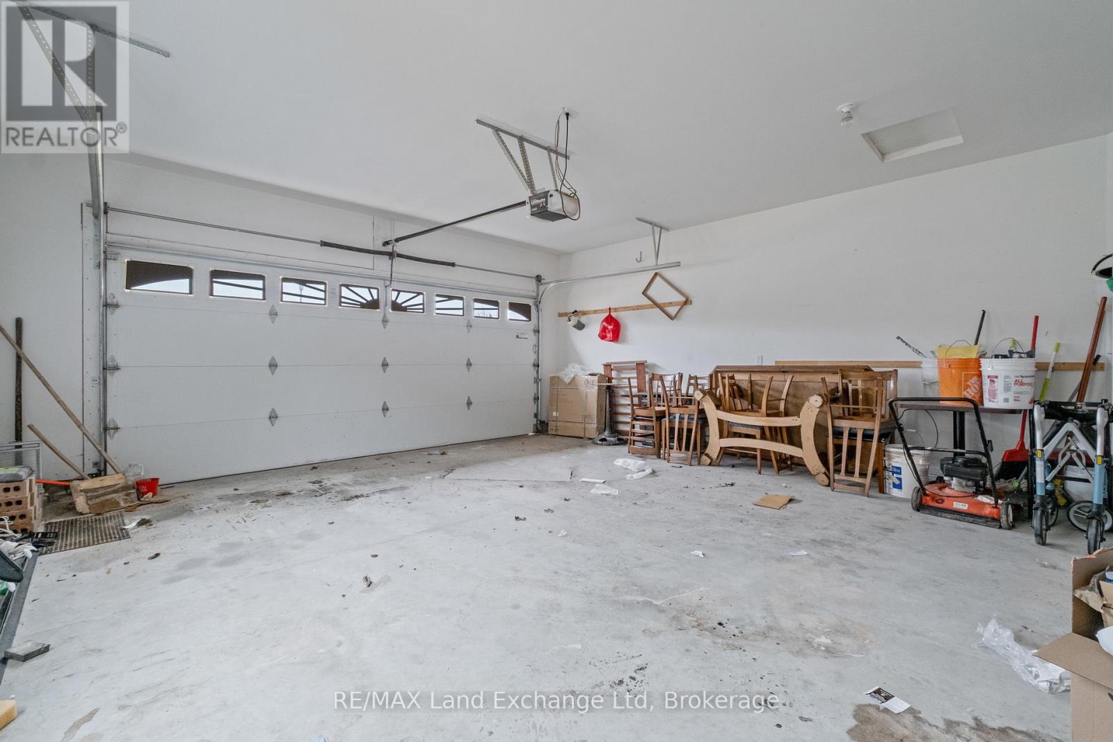 401 CARLING TERRACE - 43